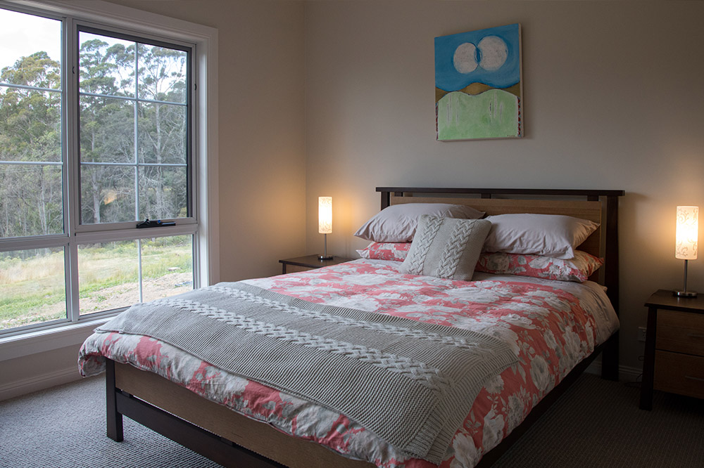 Tasmania Luxury Accommodation Guest Bedroom