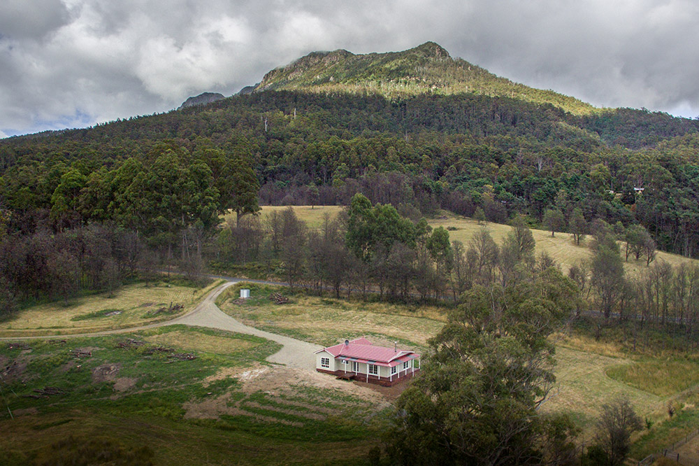 Quamby Bluff Accommodation Tasmania